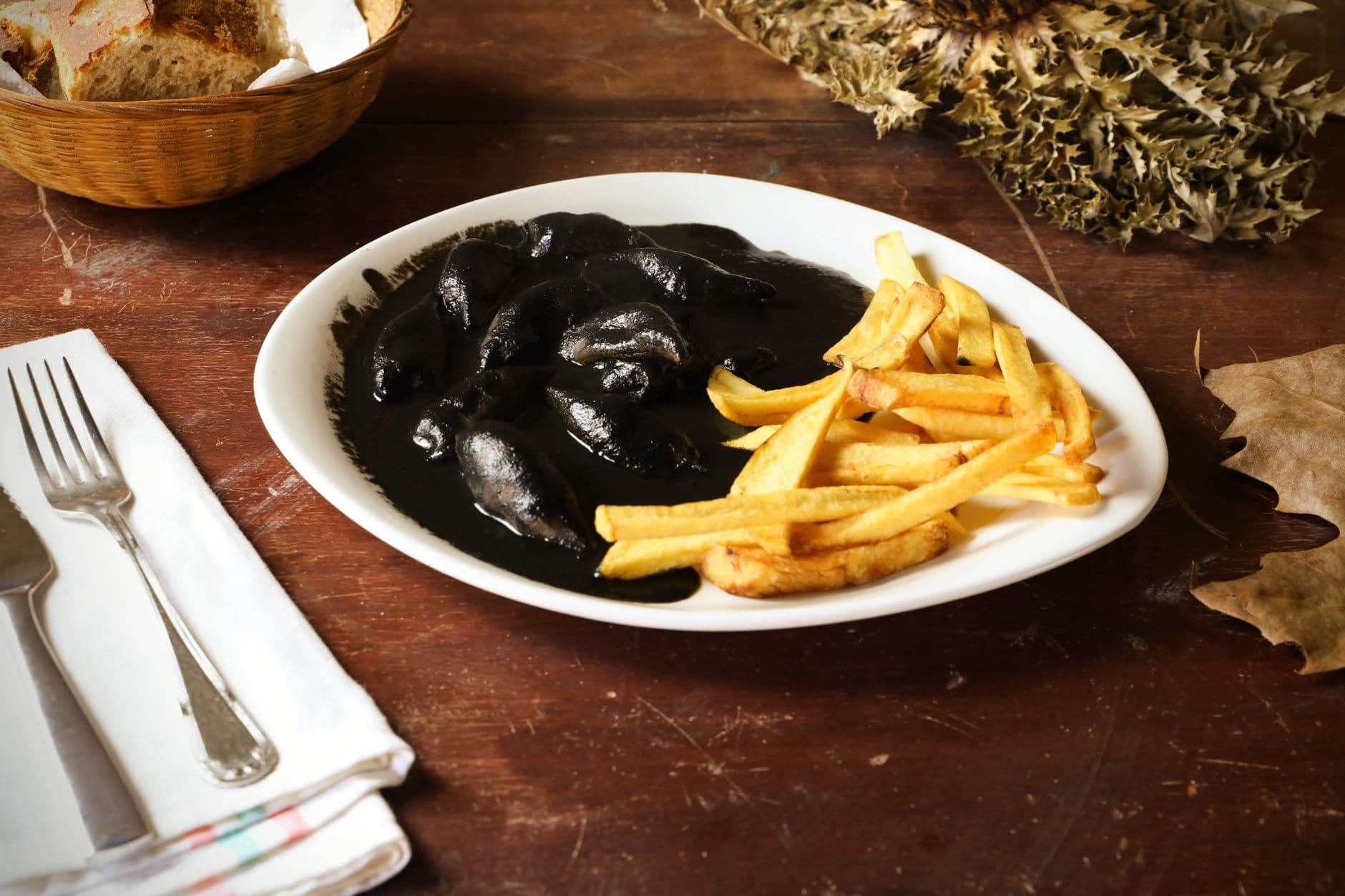 Chipirones en su Tinta (Baby Squid in its Own Ink)